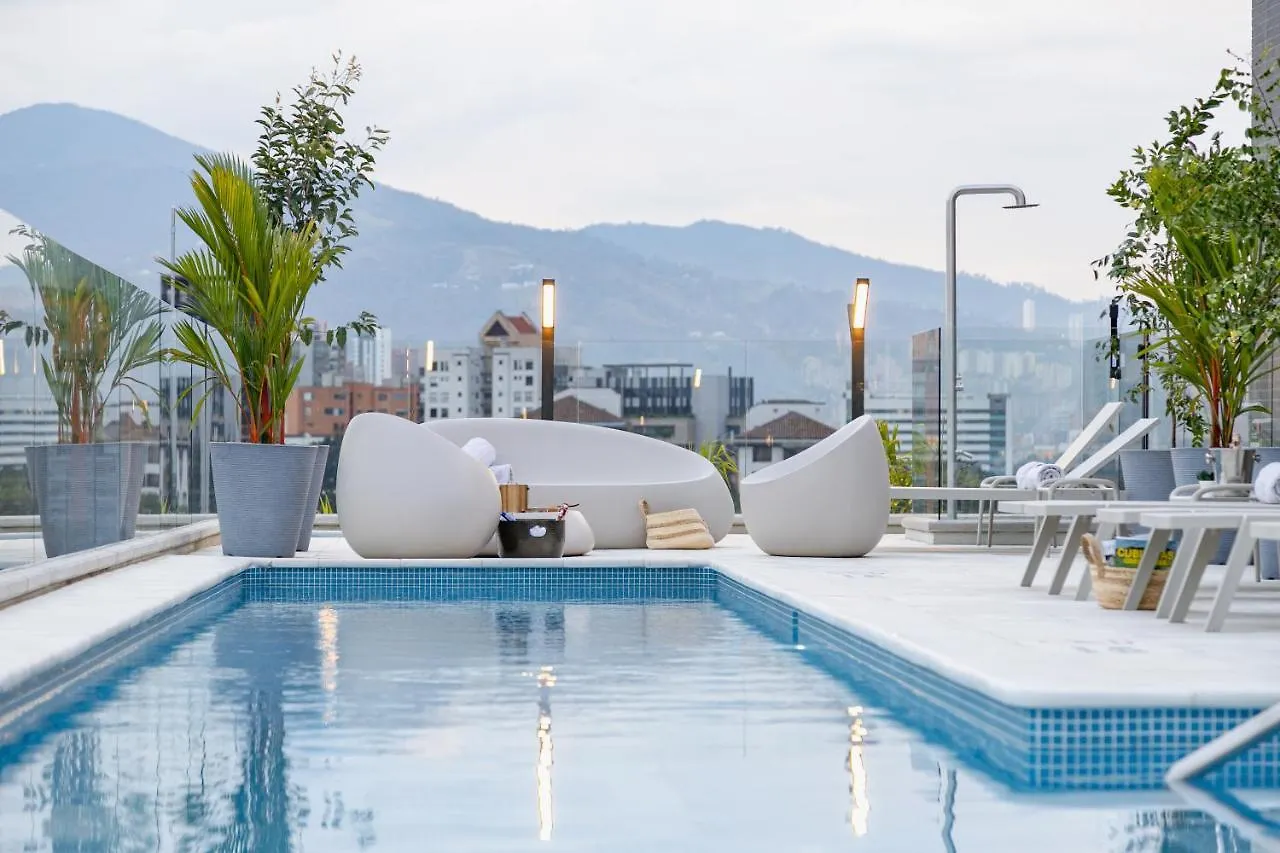 Landmark Hotel Medellin 4*,