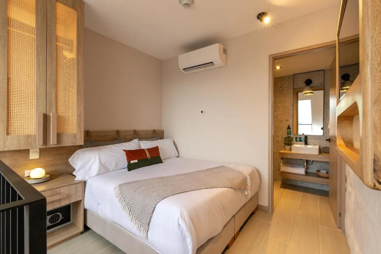 מדיין Landmark Hotel