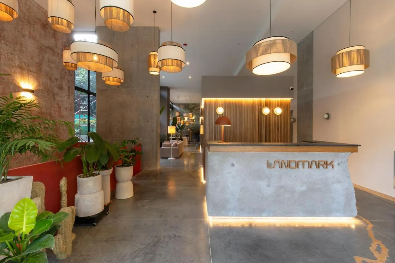 מדיין Landmark Hotel