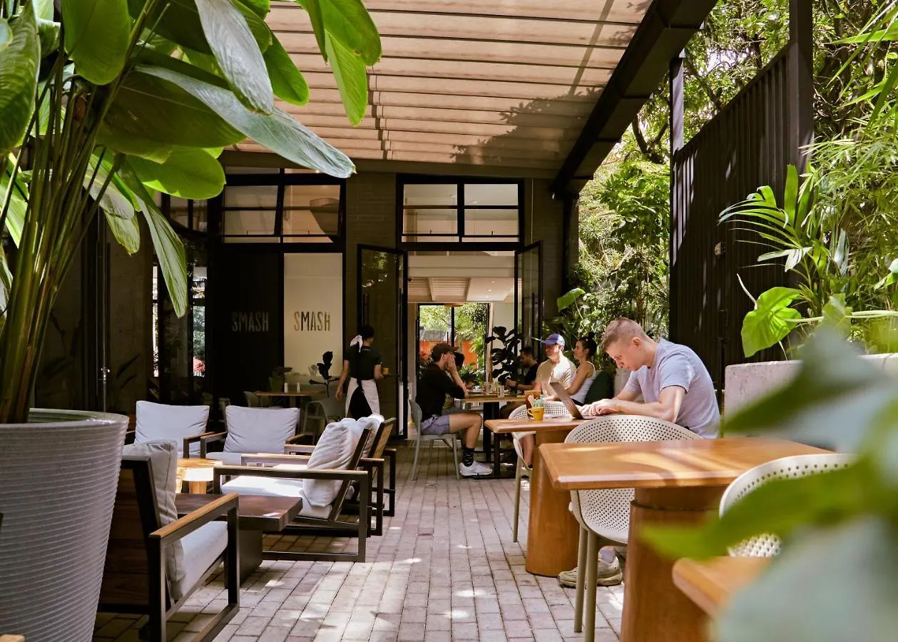 מדיין Landmark Hotel