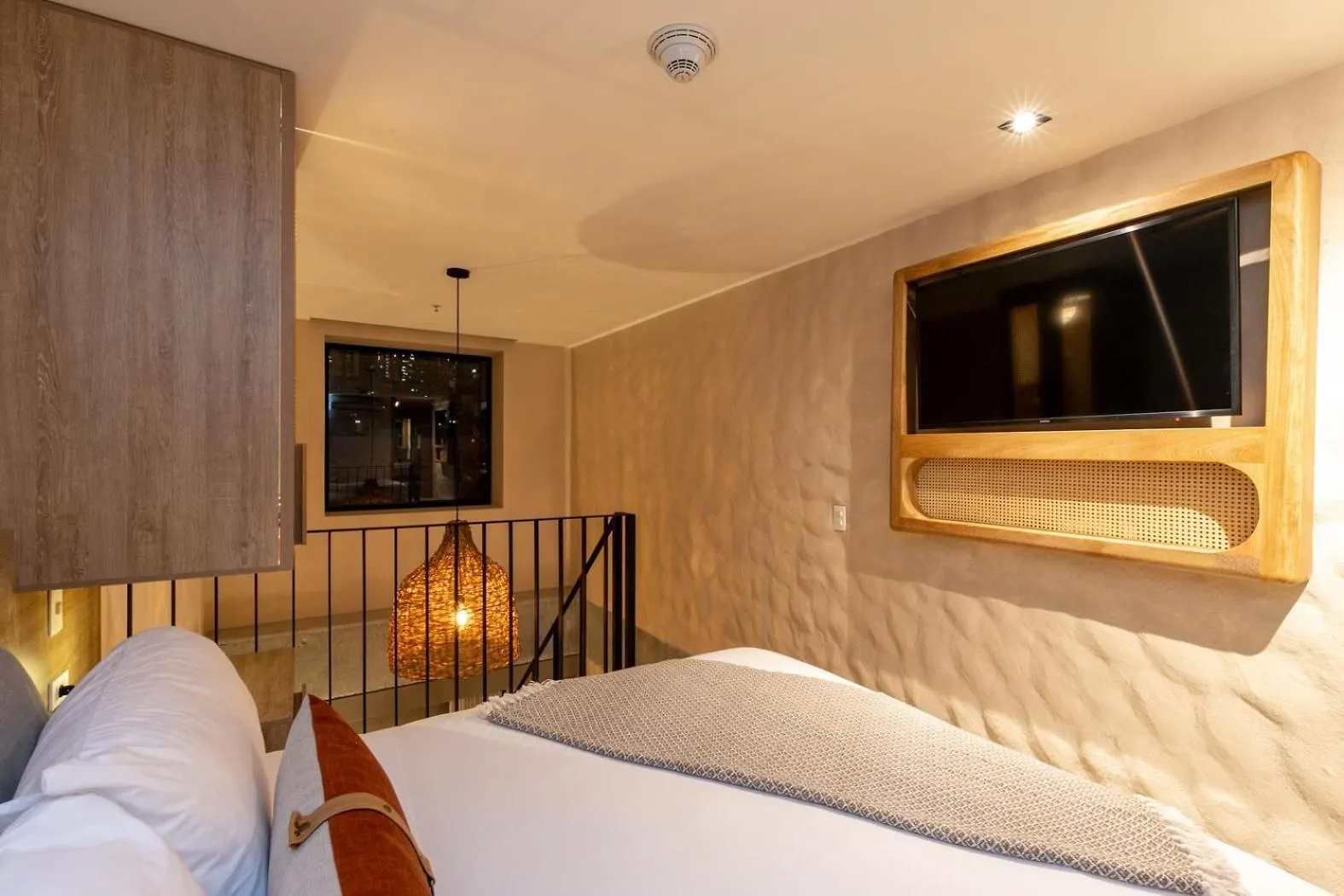 מדיין Landmark Hotel